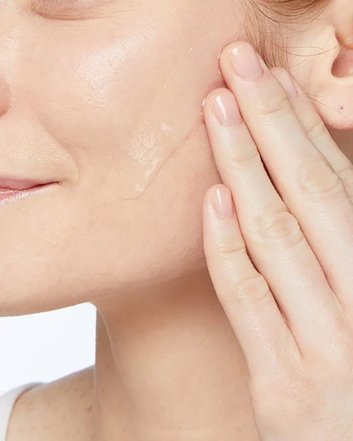 CeraVe – Renewing SA Cleanser (Dry, Rough, Bumpy Skin)